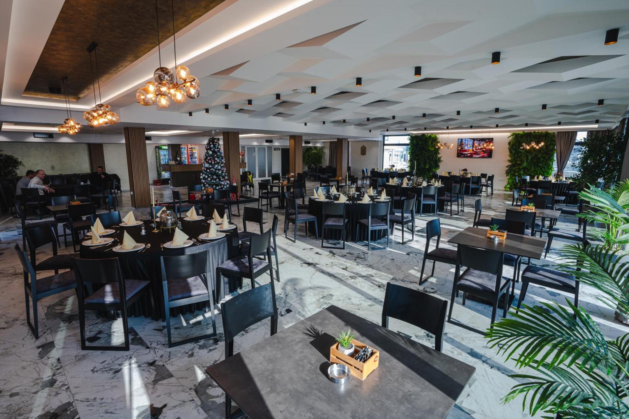Hotel Nest 比耶利纳 外观 照片