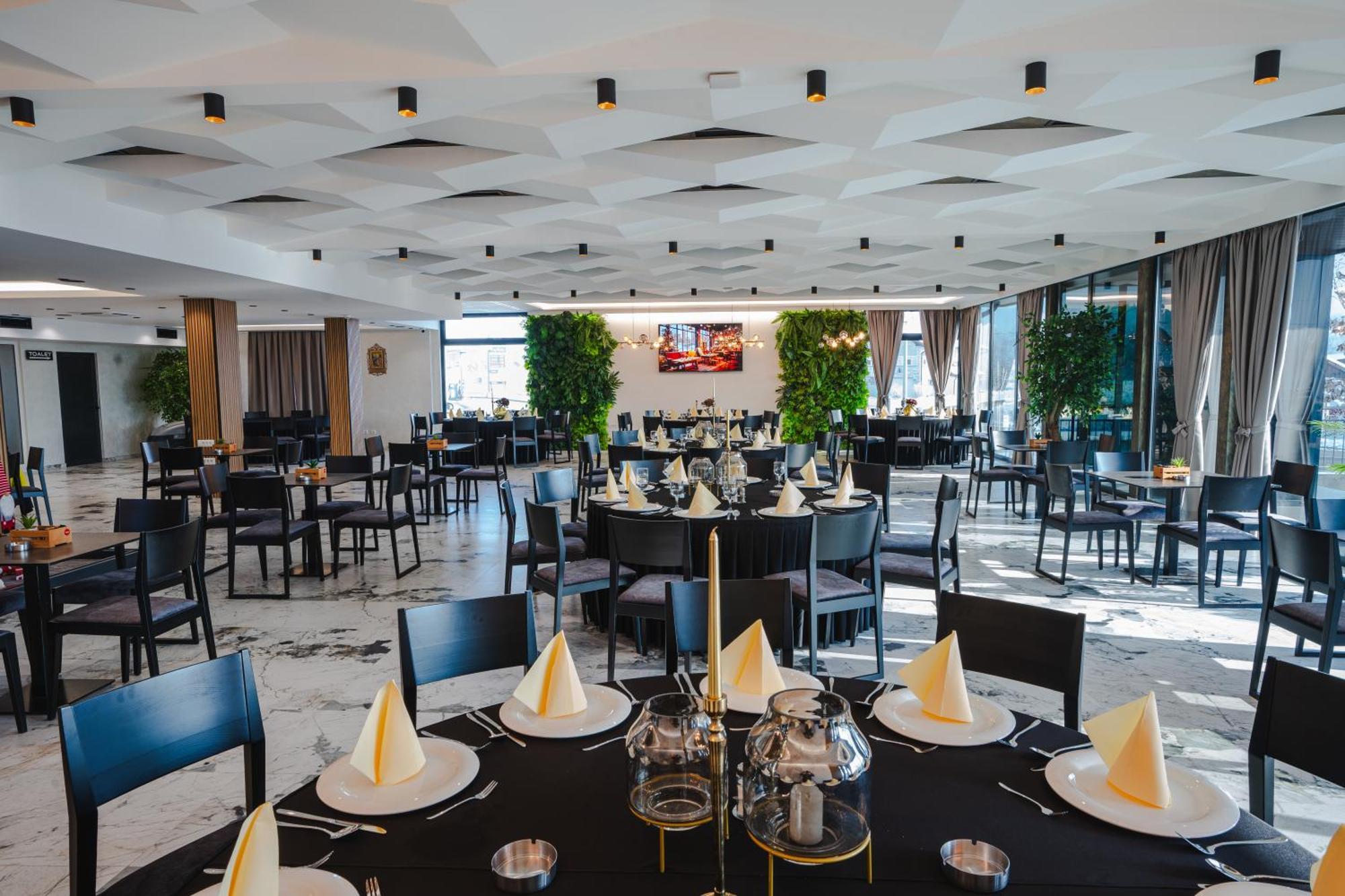 Hotel Nest 比耶利纳 外观 照片